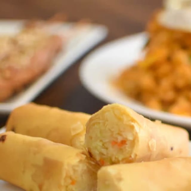 Veggie Spring Rolls 素菜春卷.