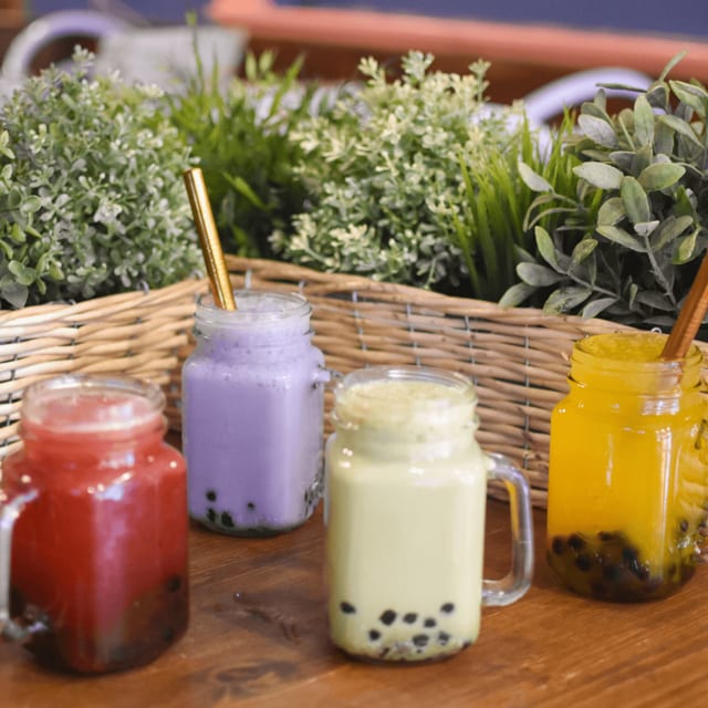 Fruit Teas (8 Flavors) 果茶 (8種口味選擇).