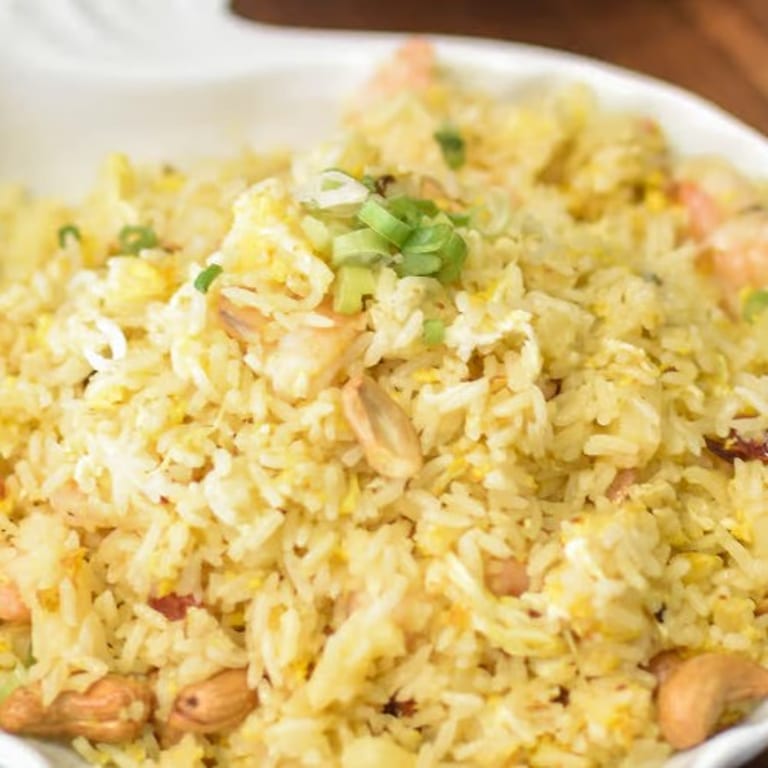 Pineapple Fried Rice: A Flavorful Asian Fusion Delight